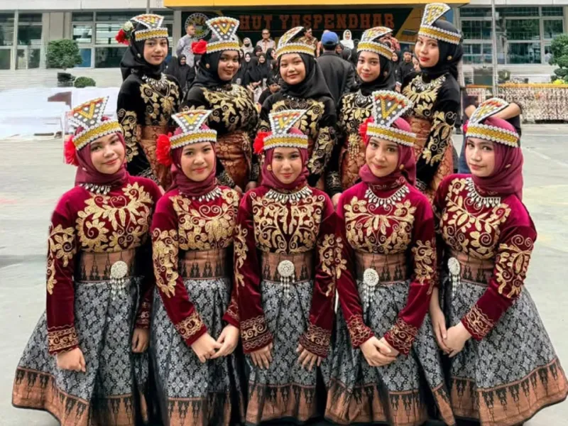 Tari